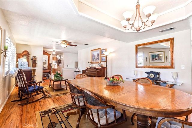 20238 Osseo Road, Apple Valley, CA 92308