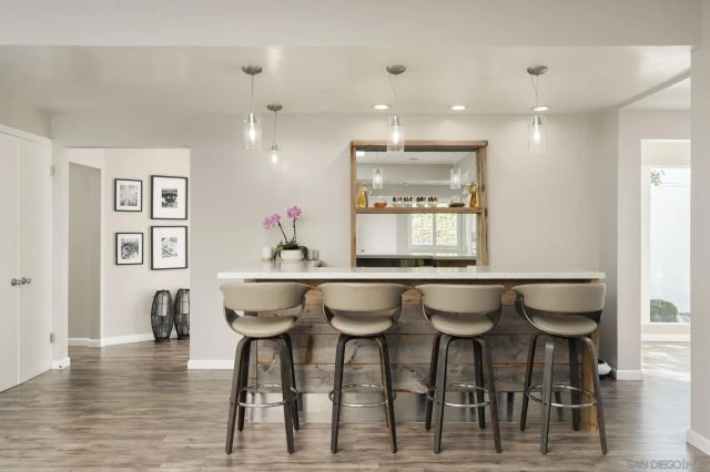 7026 Estrella De Mar Rd, Carlsbad, CA 92009