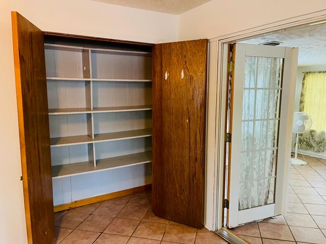 275 FRITTON SPUR RD, Middleton, TN 38052