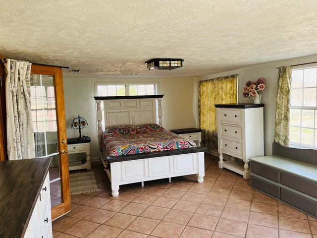 275 FRITTON SPUR RD, Middleton, TN 38052