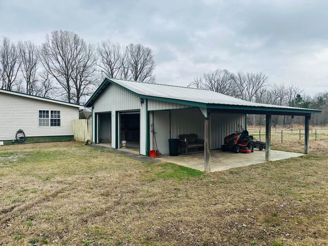 275 FRITTON SPUR RD, Middleton, TN 38052
