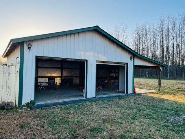 275 FRITTON SPUR RD, Middleton, TN 38052