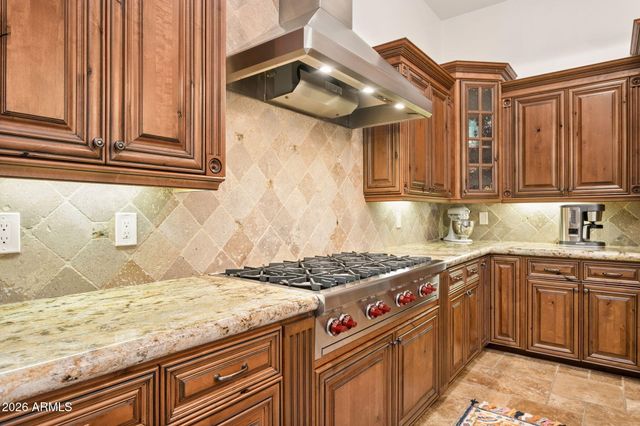 7502 E Whisper Rock Trail, Scottsdale, AZ 85266