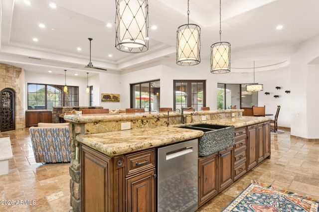 7502 E Whisper Rock Trail, Scottsdale, AZ 85266