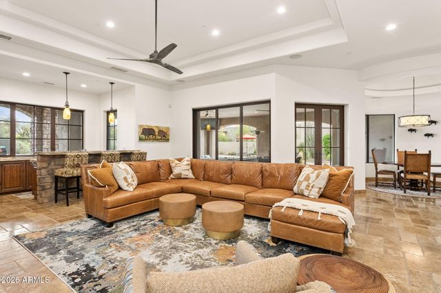 7502 E Whisper Rock Trail, Scottsdale, AZ 85266