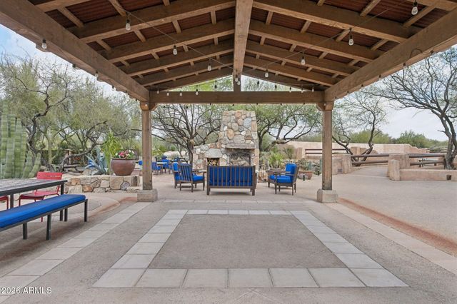 7502 E Whisper Rock Trail, Scottsdale, AZ 85266