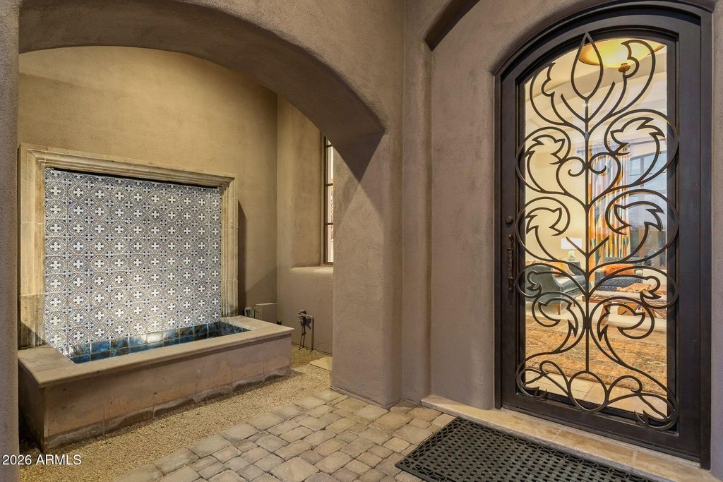 7502 E Whisper Rock Trail, Scottsdale, AZ 85266 — photo 4