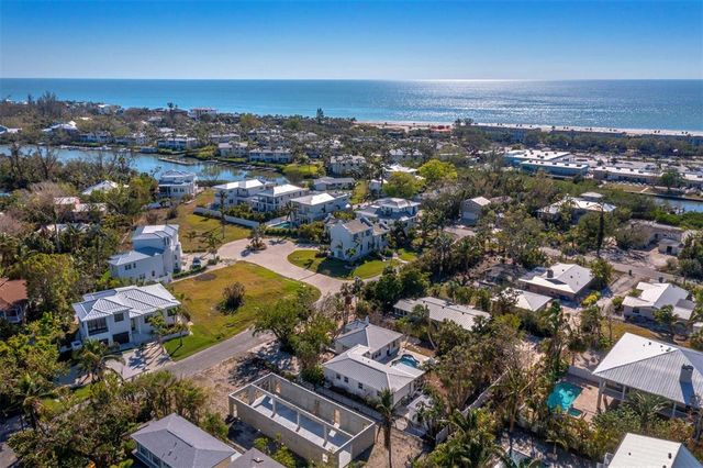 611 HIBISCUS WAY, Longboat Key, FL 34228