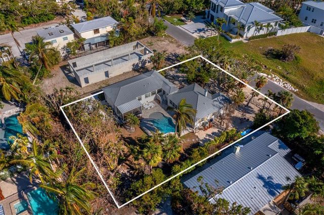 611 HIBISCUS WAY, Longboat Key, FL 34228