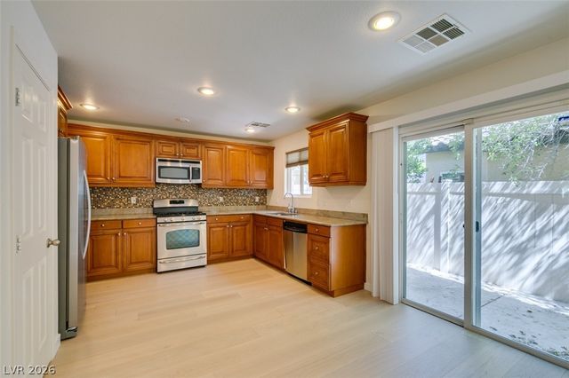 8868 Brindisi Park Avenue, Las Vegas, NV 89148