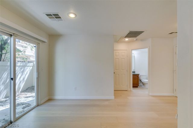 8868 Brindisi Park Avenue, Las Vegas, NV 89148