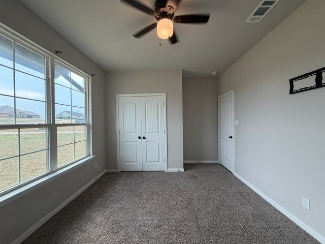 1035 Northern Oaks Court, Springtown, TX 76082