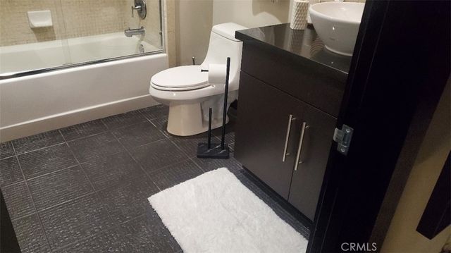 655 S Hope Street 1603, Los Angeles, CA 90017