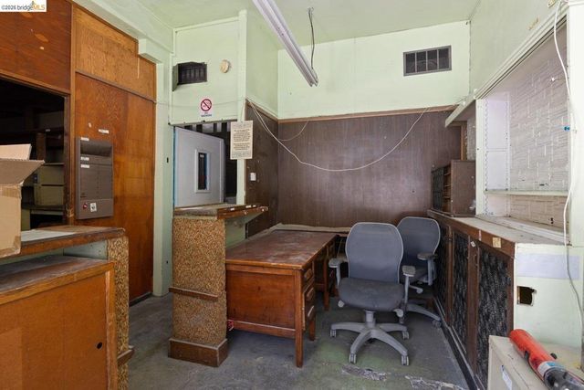 3101 San Pablo Ave, Berkeley, CA 94702
