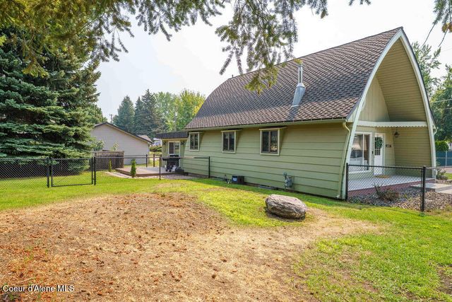 9716 N Baack RD, Hayden, ID 83835