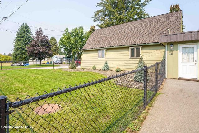 9716 N Baack RD, Hayden, ID 83835