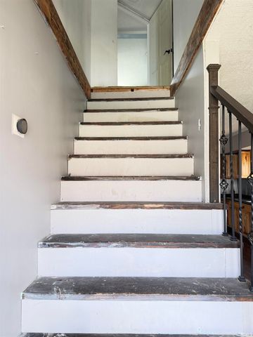 1018 E 8th Street, Veedersburg, IN 47987