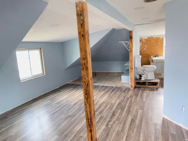 1018 E 8th Street, Veedersburg, IN 47987