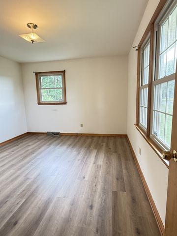 2124 Ovoca Rd, Tullahoma, TN 37388