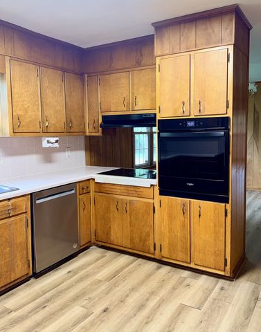 2124 Ovoca Rd, Tullahoma, TN 37388