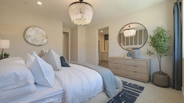 2164 Aneto Way, Santa Paula, CA 93060