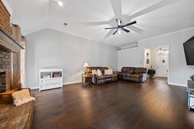 8955 MOSES CV, Bartlett, TN 38133