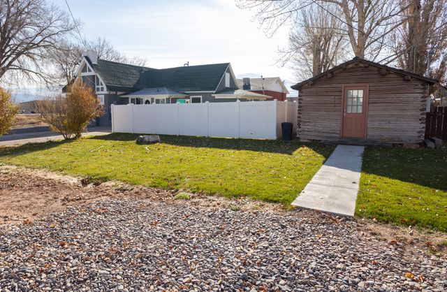 153 W 800 S, Richfield, UT 84701