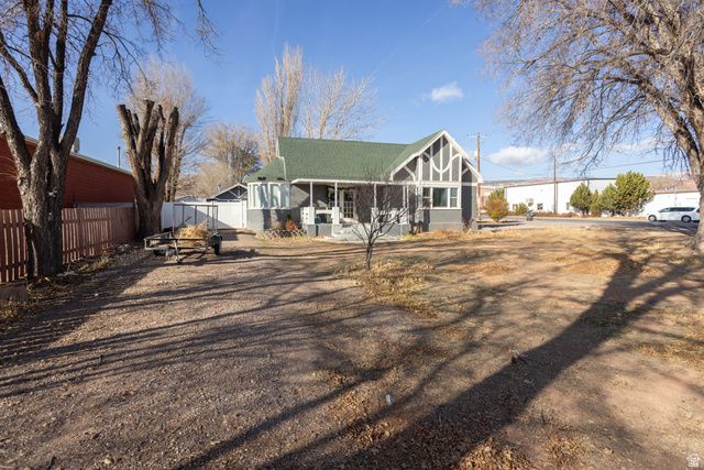153 W 800 S, Richfield, UT 84701