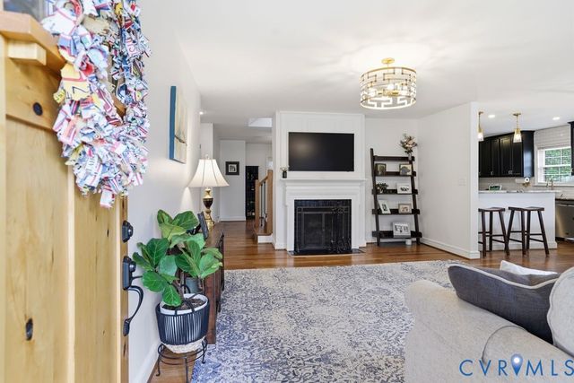 4400 S Willetta Dr, Richmond, VA 23221