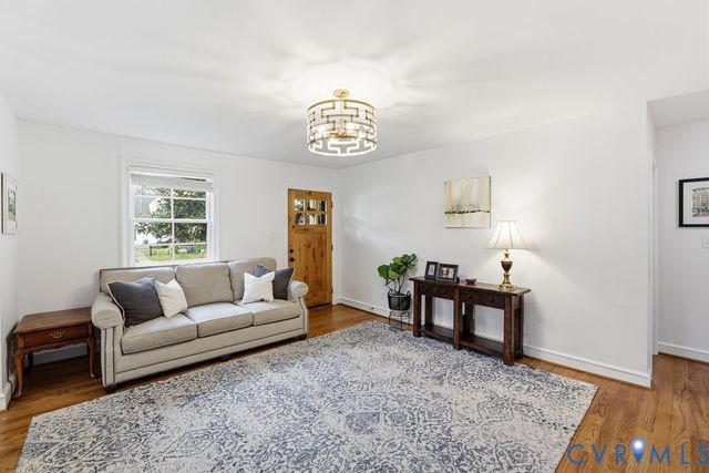 4400 S Willetta Dr, Richmond, VA 23221