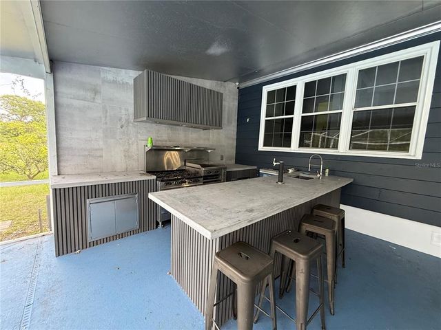 13400 10TH STREET, Dade City, FL 33525
