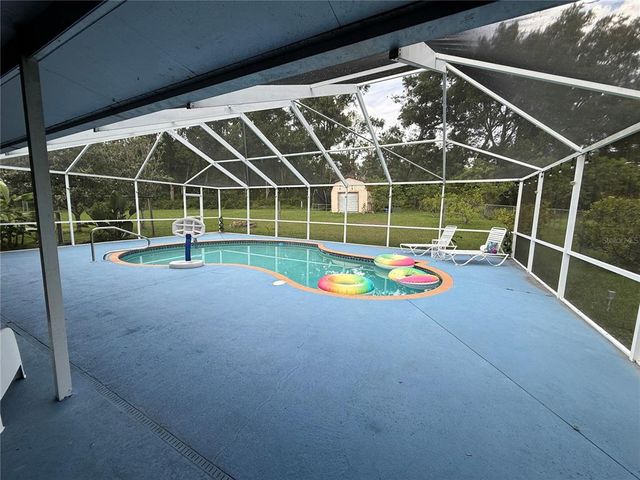 13400 10TH STREET, Dade City, FL 33525