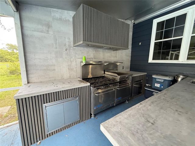 13400 10TH STREET, Dade City, FL 33525