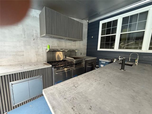 13400 10TH STREET, Dade City, FL 33525