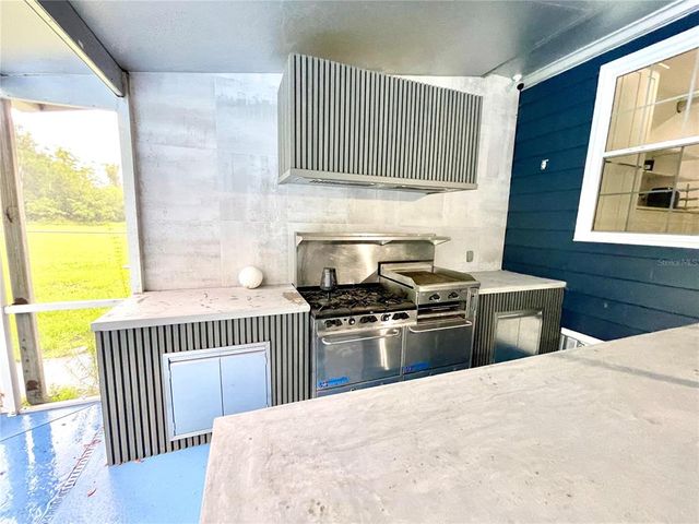 13400 10TH STREET, Dade City, FL 33525