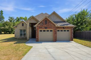 101 Woodview Lane, Sapulpa, OK 74066