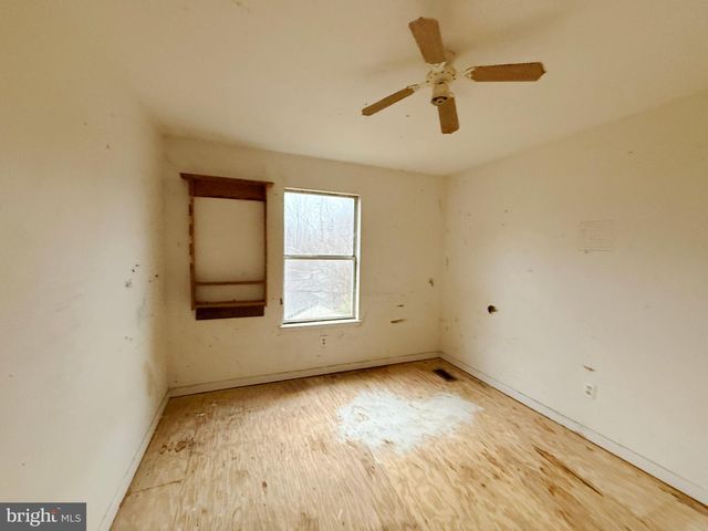 1160 OAK AVE, Shady Side, MD 20764