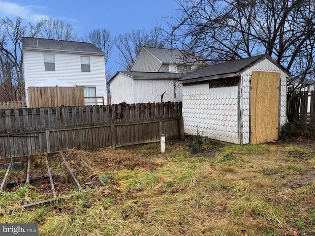 1160 OAK AVE, Shady Side, MD 20764