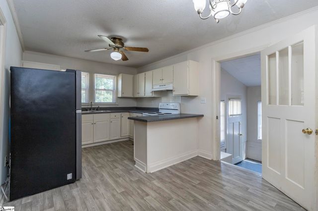 201 Blue Ridge Circle, Belton, SC 29627
