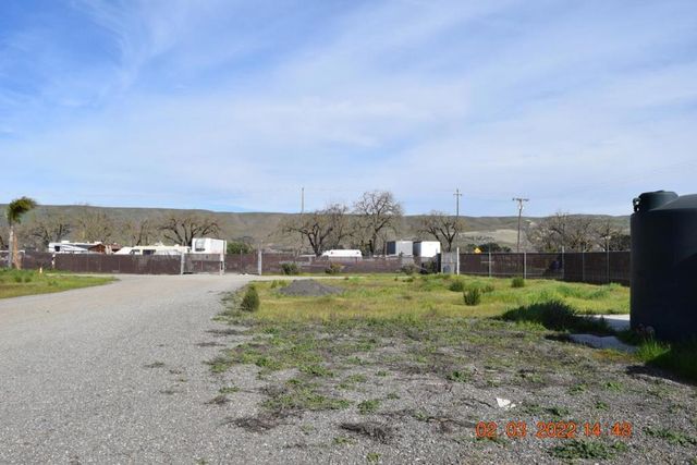 25 Kalana Avenue, Morgan Hill, CA 95037