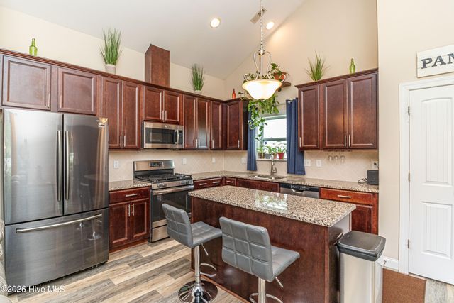 468 Lakemont Drive, Clayton, NC 27520