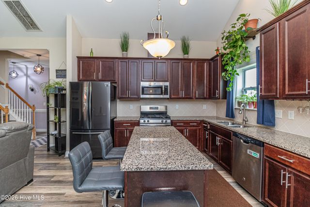 468 Lakemont Drive, Clayton, NC 27520