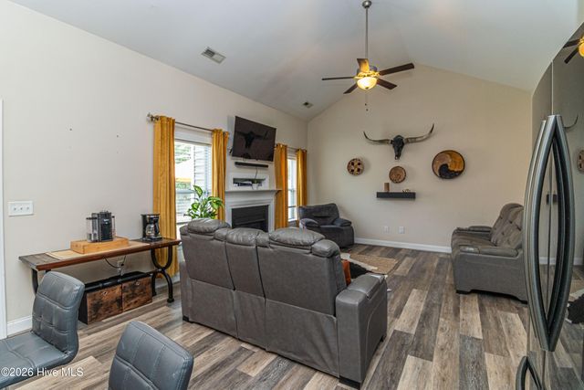 468 Lakemont Drive, Clayton, NC 27520