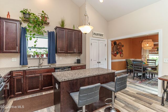 468 Lakemont Drive, Clayton, NC 27520