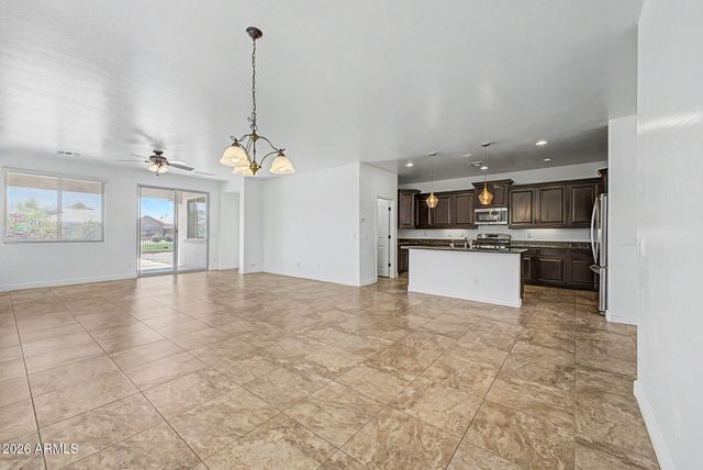 2061 E FLINTLOCK Drive, Gilbert, AZ 85298