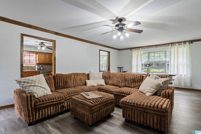 1475 OLD ROCK CREEK ROAD, Bessemer, AL 35023