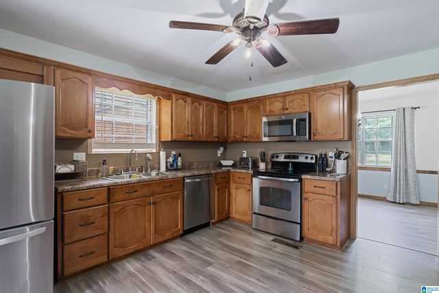 1475 OLD ROCK CREEK ROAD, Bessemer, AL 35023
