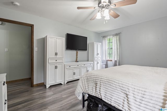 1475 OLD ROCK CREEK ROAD, Bessemer, AL 35023