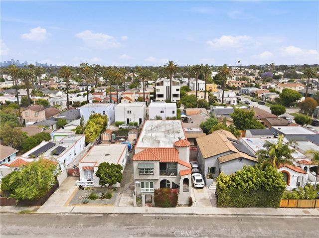 2744 S Redondo Boulevard, Los Angeles, CA 90016
