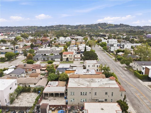 2744 S Redondo Boulevard, Los Angeles, CA 90016